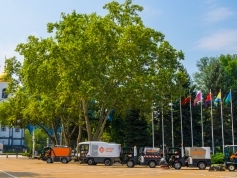 Техника осуществляющая санитарную уборку улиц